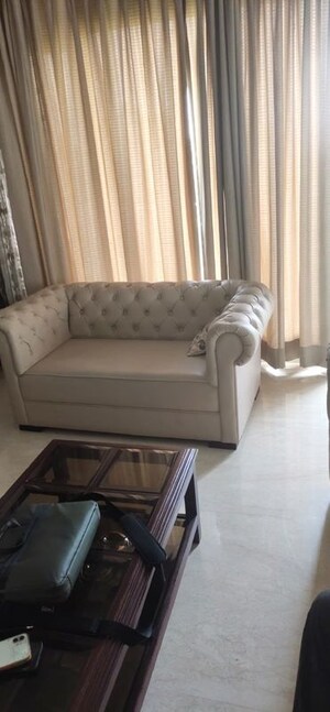 Room in 2 BHK Builder Floor at Vasant Vihar – for Rent