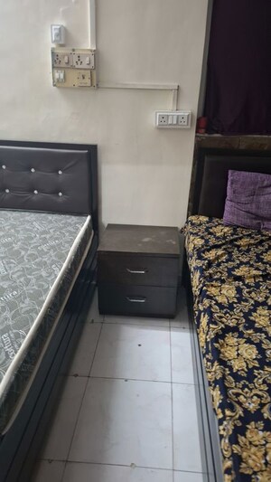  Pg For Rent in Malad West