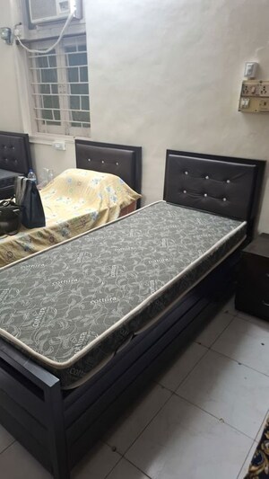 Room in  Pg at Malad West – for Rent