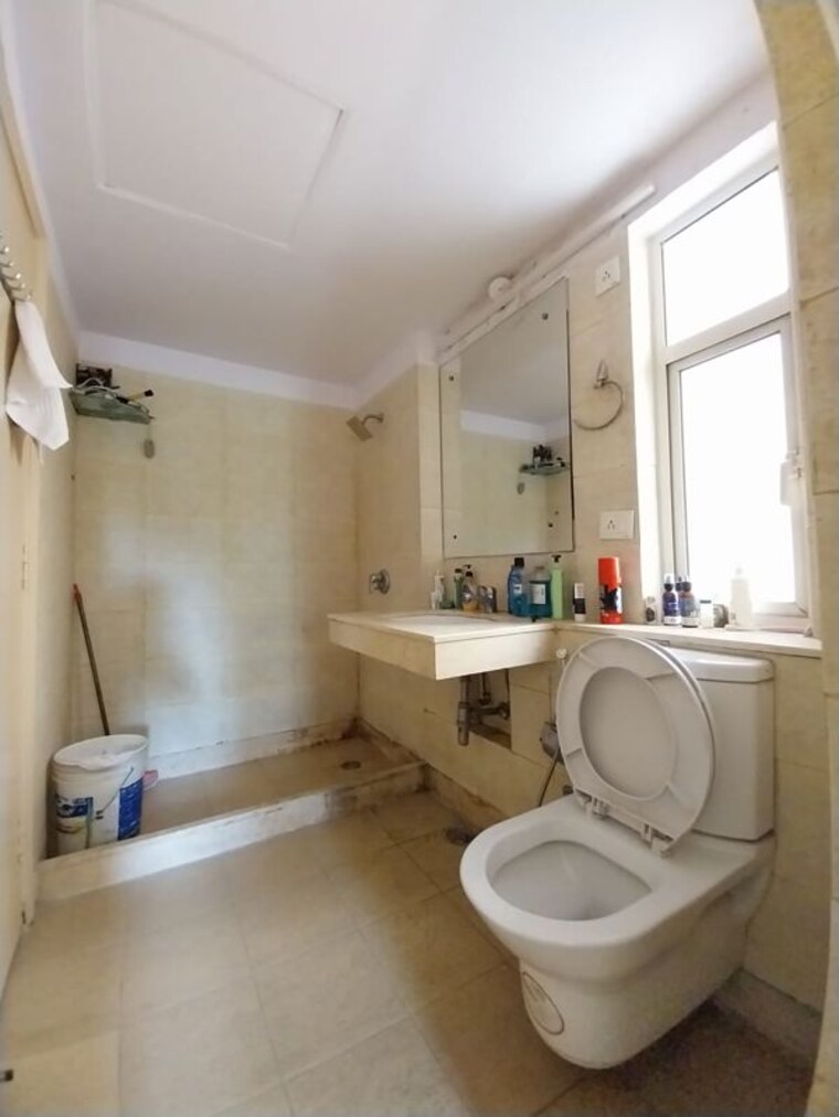 Bathroom, bptp-freedom-park-life 3 Bedroom 2293 Sq.Ft. Builder Floor In Sector 57 Gurgaon 10761129