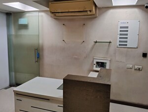  Office Space – Entrance View at Goregaon East - for Rent