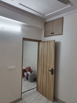 Building Lobby in 2 BHK Builder Floor at Vaishali Sector 5 – for Rent
