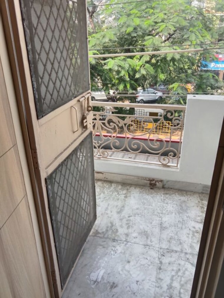 Balcony, vaishali sector 5 2 Bedroom 900 Sq.Ft. Builder Floor In Vaishali Sector 5 Ghaziabad 10761137
