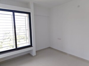 Room in 3 BHK Apartment at Kiran Swastik, Sus – for Rent