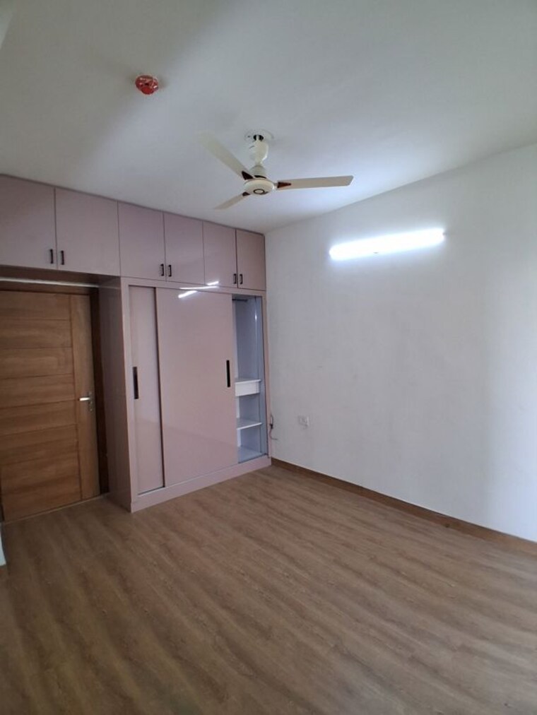undefined, tulip-yellow 3 Bedroom 1704 Sq.Ft. Apartment In Sector 69 Gurgaon 10761096