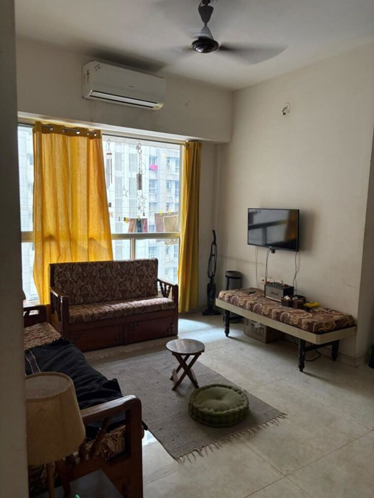 Living Room, lodha-amara 1 Bedroom 550 Sq.Ft. Apartment In Kolshet Road Thane 10761178