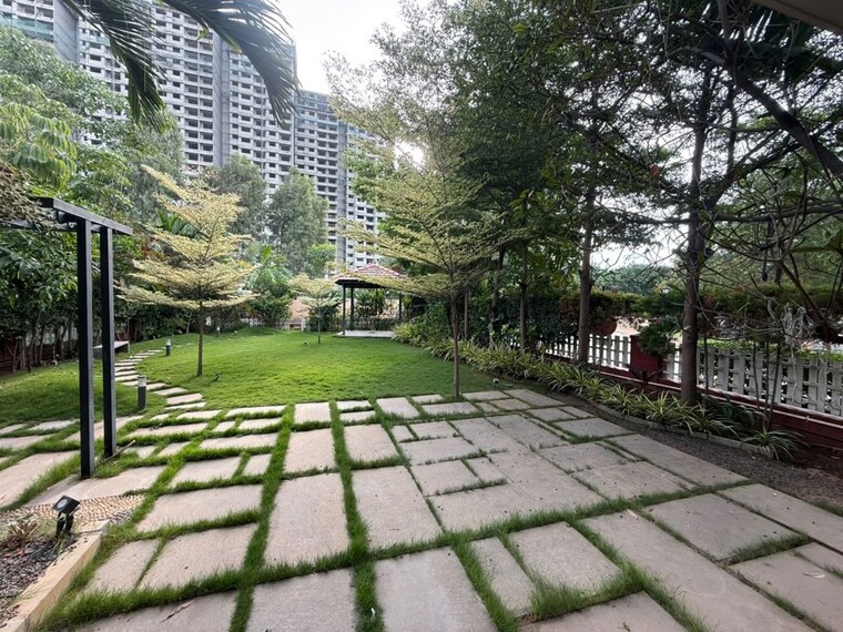 Exterior View, prestige-lakeside-habitat 5 Bedroom 6770 Sq.Ft. Villa In Varthur Bangalore 10761174