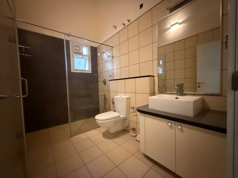 Kitchen, prestige-lakeside-habitat 5 Bedroom 6770 Sq.Ft. Villa In Varthur Bangalore 10761174