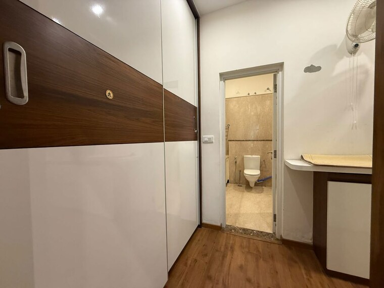 Room, prestige-lakeside-habitat 5 Bedroom 6770 Sq.Ft. Villa In Varthur Bangalore 10761174