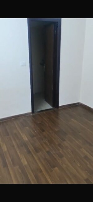 Room in 3.5 BHK Apartment at BPTP Park Elite Premium, Sector 84 – for Sale