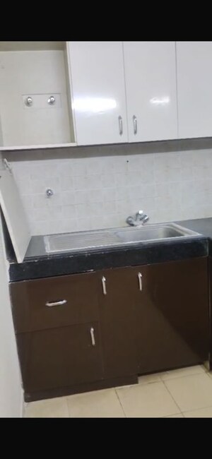 Furnished Amenities in 3.5 BHK Apartment at BPTP Park Elite Premium, Sector 84 – for Sale