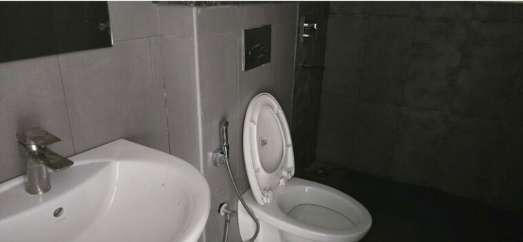 Bathroom, mahaveer-celesse 3 Bedroom 1599 Sq.Ft. Apartment In Hunasamaranahalli Bangalore 10761214