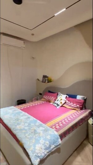 Bedroom in 6+ BHK Independent House at Suncity – for Sale