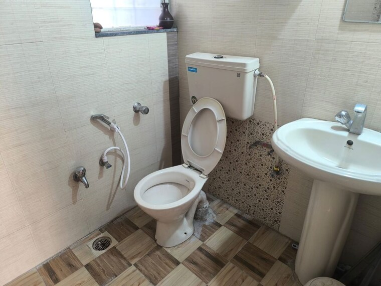 Bathroom, gk-rose-county 2 Bedroom 986 Sq.Ft. Apartment In Pimple Saudagar Pune 10761232