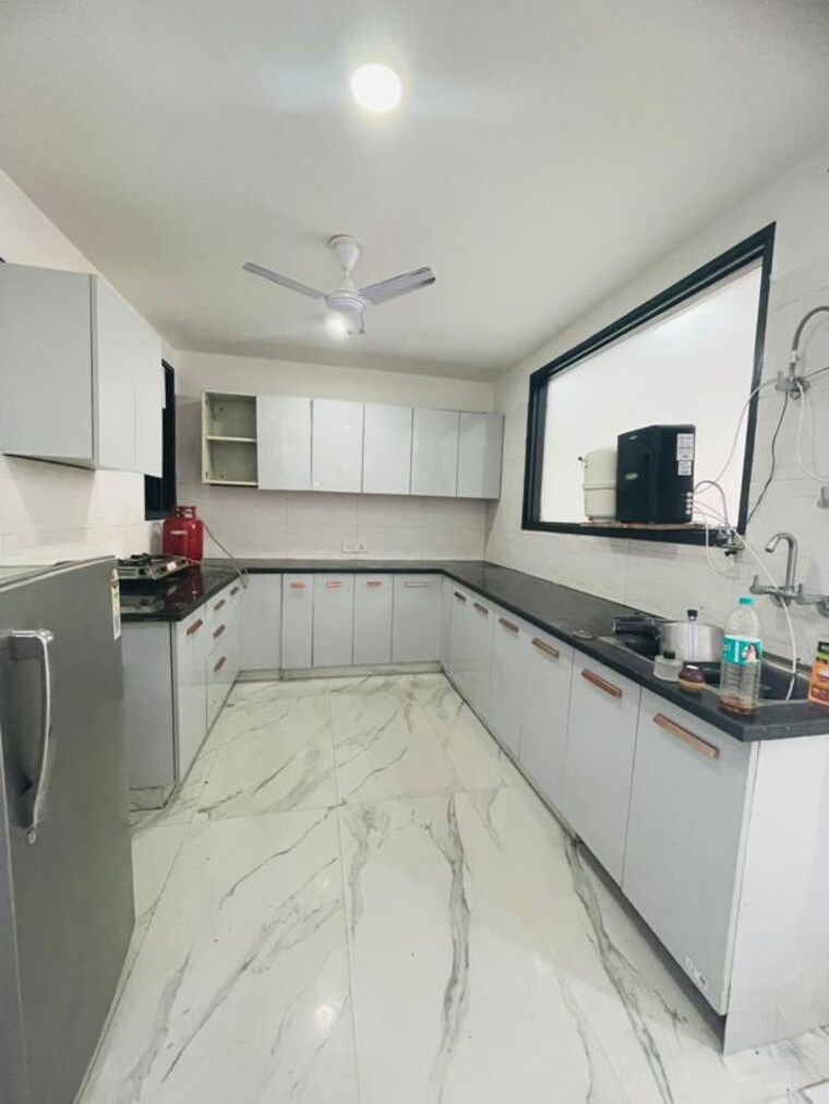 Kitchen, saket 3 Bedroom 1200 Sq.Ft. Builder Floor In Saket Delhi 10761225