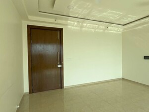 Room in 3 BHK Apartment at Runwal Bliss, Kanjurmarg East – for Rent