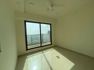 Room in 3 BHK Apartment at Runwal Bliss, Kanjurmarg East – for Rent