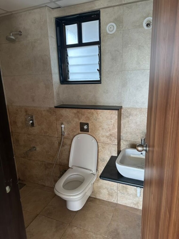 Bathroom, paranjape-blue-ridge 2 Bedroom 799 Sq.Ft. Apartment In Hinjewadi Pune 10761217