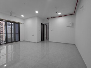 2 BHK Apartment For Rent in Sati Darshan Apartment, Malad West
