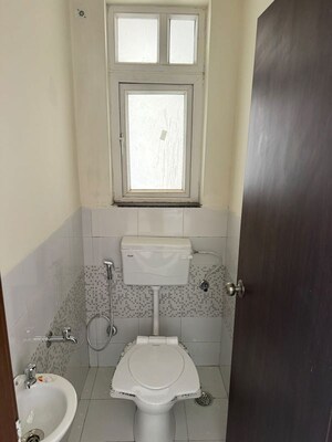 Bathroom in 3.5 BHK Apartment at ATS Triumph, Sector 104 – for Sale