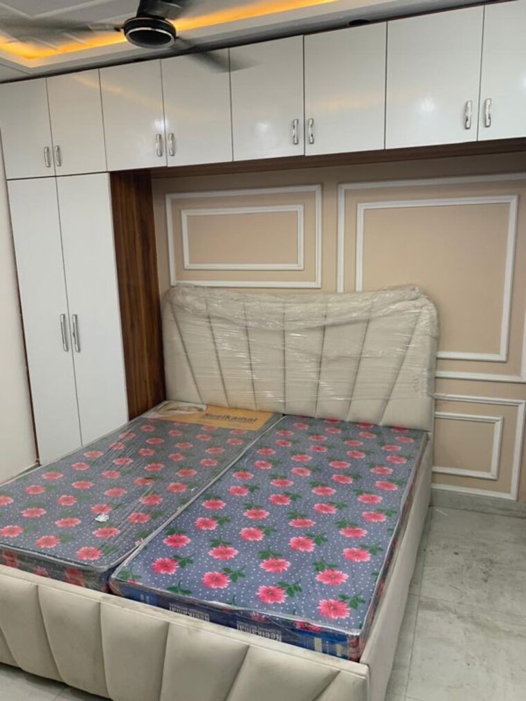 Bedroom, uttam nagar 2 Bedroom 60 Sq.Yd. Builder Floor In Uttam Nagar Delhi 10761305