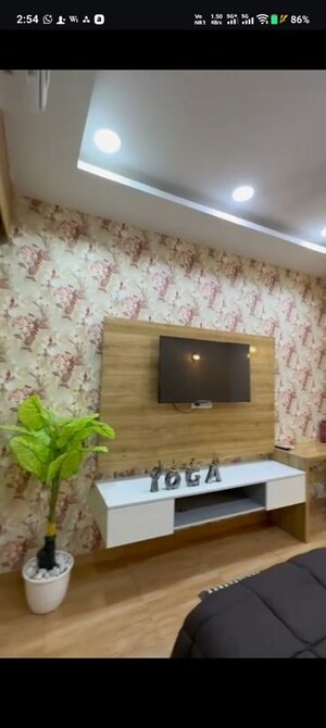 Furnished Amenities in Studio Apartment at Gaur City, Sector 4 Greater Noida – for Sale