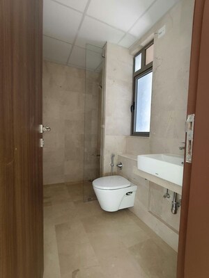 Bathroom in 3.5 BHK Apartment at Sheth Auris Serenity Tower 3, Malad West – for Rent