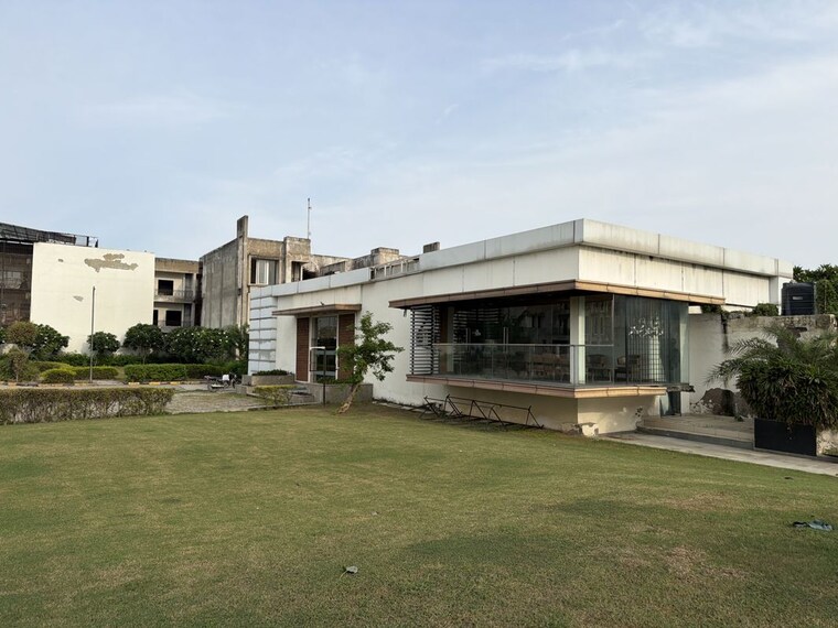 Exterior View, sector 22d yamuna expressway  100 Sq.Yd. Plot In Sector 22d Yamuna Expressway Greater Noida 10761318