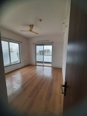 Room in 3 BHK Apartment at Kolte Patil 24K Sereno, Baner – for Rent
