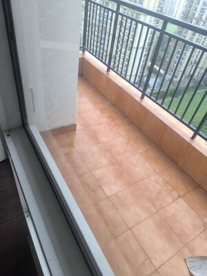 Balcony in 2 BHK Apartment at Jm Orchid, Sector 76 – for Rent