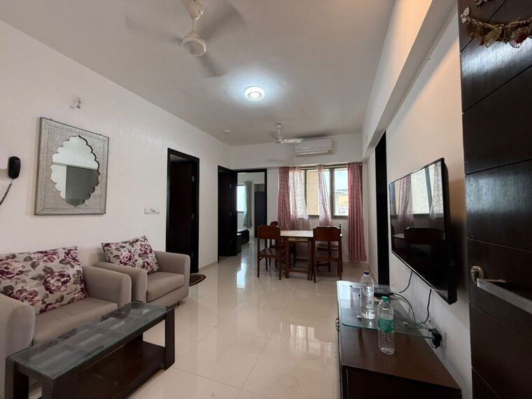 Room, lodha-splendora 1 Bedroom 550 Sq.Ft. Apartment In Ghodbunder Road Thane 10760715