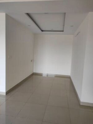 Room in 3 BHK Apartment at Mantri Webcity, Hennur Road – for Rent