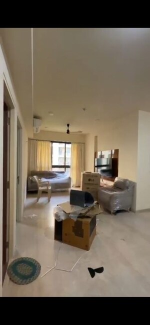 2 BHK Apartment For Rent in Lodha Sterling, Kolshet Road