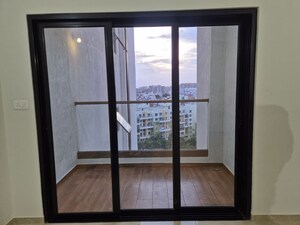 Room in 2 BHK Apartment at Duville Riverdale Grove, Kharadi – for Rent