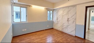 Room in 3 BHK Apartment at Puri Diplomatic Greens Phase I, Sector 111 – for Sale