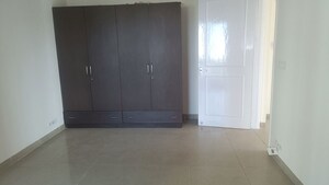 Room in 3 BHK Apartment at Eros Wembley Estate, Sector 50 – for Rent