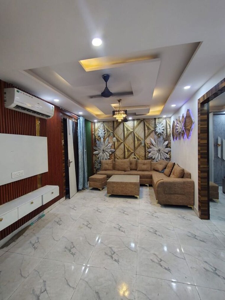 Living Room, dwarka mor 3 Bedroom 25000 Sq.Yd. Builder Floor In Dwarka Mor Delhi 10761403