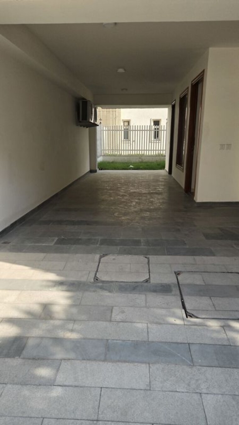 undefined, godrej-golf-link-villas 4 Bedroom 2359 Sq.Ft. Villa In Sector 27 Yamuna Expressway Greater Noida 10761415