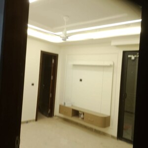 Room in 4 BHK Builder Floor at BPTP Astaire Gardens, Sector 70a – for Sale