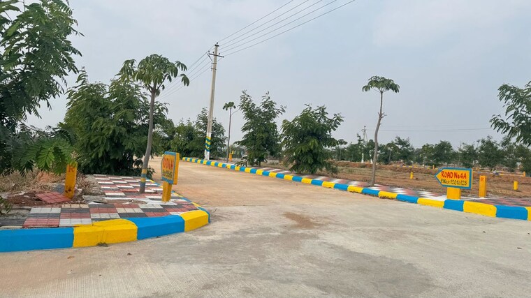 Garden, sb-orr-county  150 Sq.Yd. Plot In Perojguda Hyderabad 10761447