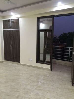 2 BHK Builder Floor For Rent in Chattarpur
