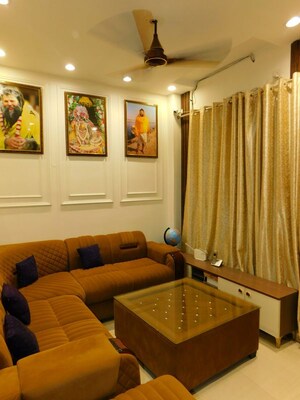 Living Room in 4 BHK Apartment at Sector 12 Dwarka – for Rent