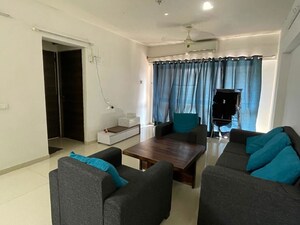 2 BHK Apartment For Rent in Kanakia Rainforest, Andheri East