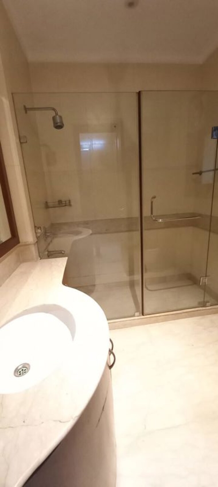Bathroom, vasant vihar 4 Bedroom 600 Sq.Yd. Builder Floor In Vasant Vihar Delhi 10761458