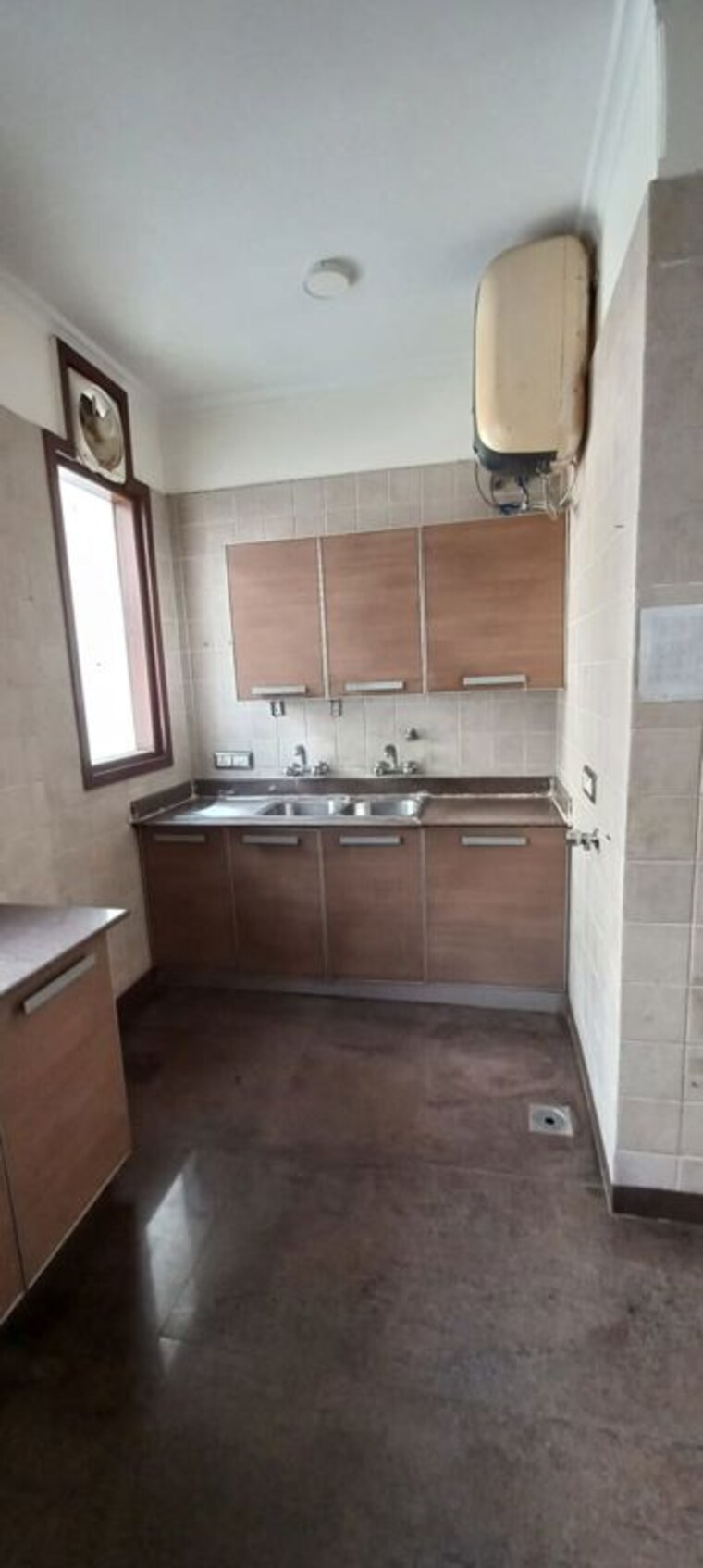 Kitchen, vasant vihar 4 Bedroom 600 Sq.Yd. Builder Floor In Vasant Vihar Delhi 10761458