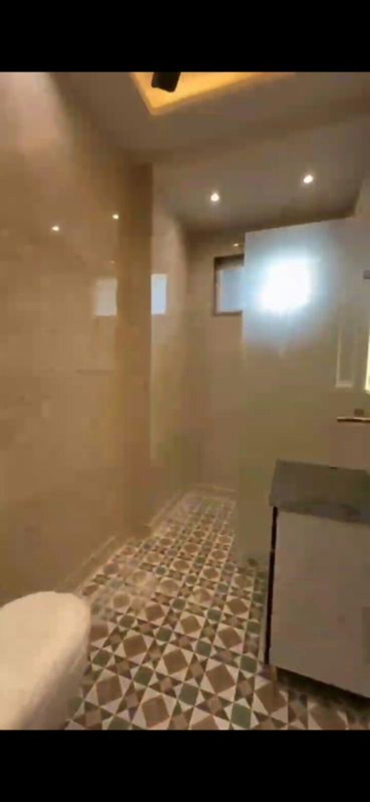 Bathroom, puri-kohinoor  150 Sq.Yd. Builder Floor In Sector 89 Faridabad 10761434
