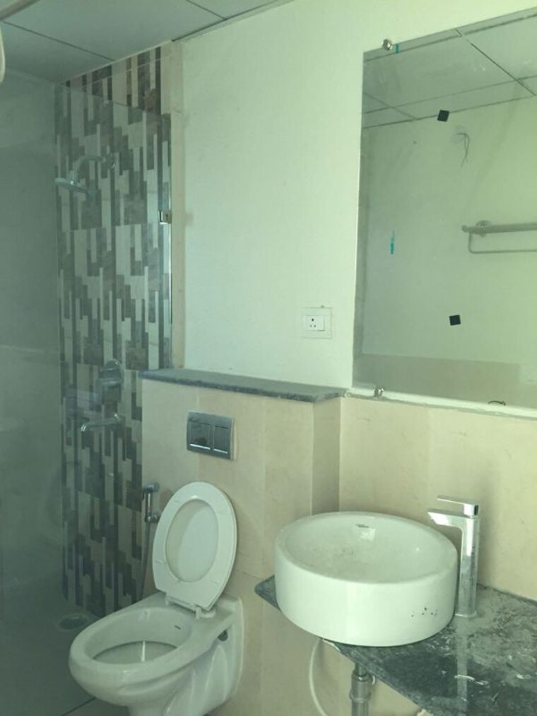 Bathroom, gaur-saundaryam 4 Bedroom 2400 Sq.Ft. Apartment In Tech Zone 4 Greater Noida Greater Noida 10761357