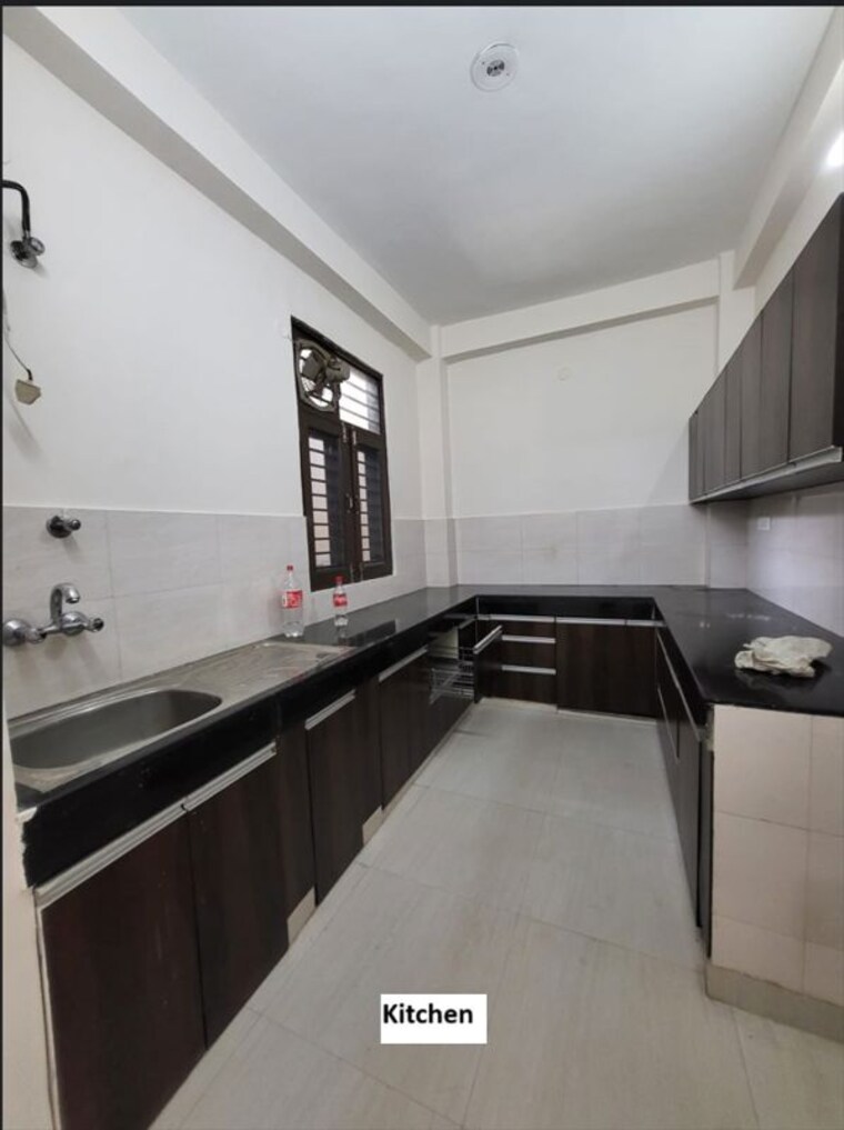 Kitchen, sector 42 3 Bedroom 265 Sq.Yd. Builder Floor In Sector 42 Gurgaon 10761473