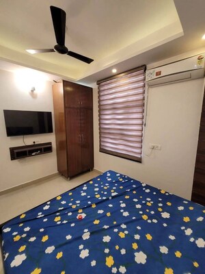 Bedroom in 1 BHK Builder Floor at Saket – for Rent
