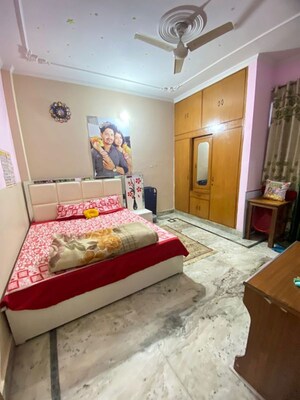 2 BHK Builder Floor For Rent in Sector 17